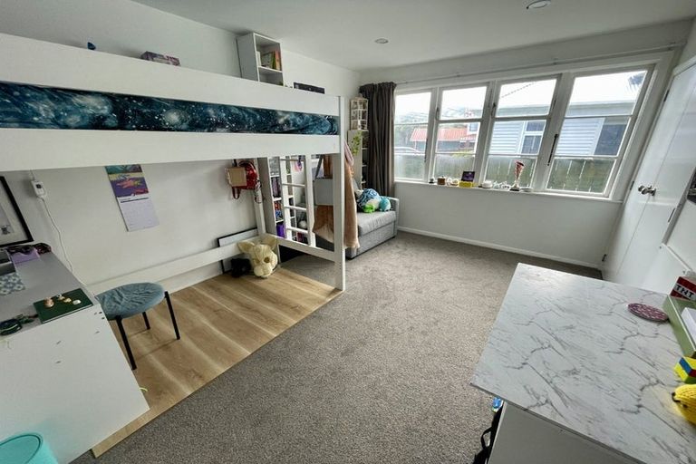 Photo of property in 38 Pilcher Crescent, Naenae, Lower Hutt, 5011