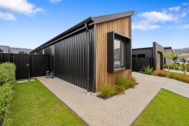 Photo of property in 15 Bragato Way, Cromwell, 9310