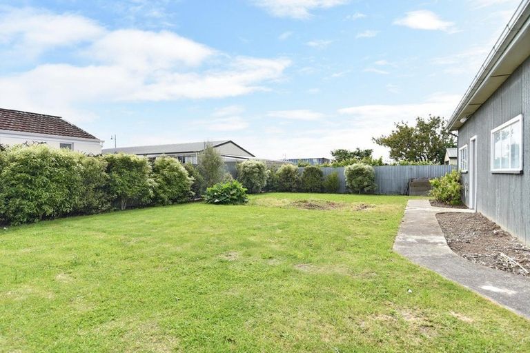 Photo of property in 84 East Belt, Rangiora, 7400