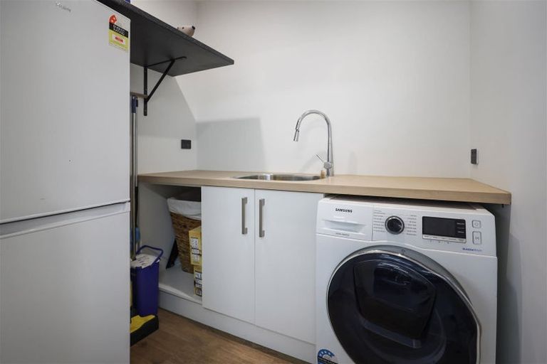 Photo of property in 5 Kelburn Place, Tinwald, Ashburton, 7700