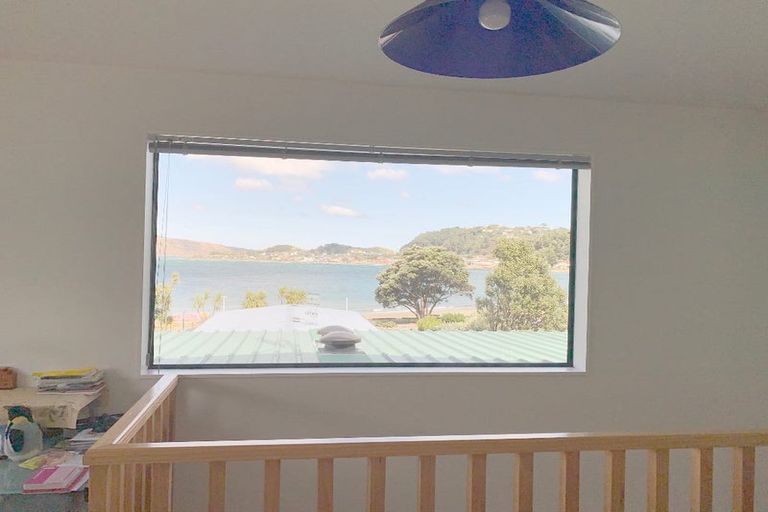 Photo of property in 8/231 Marine Parade, Seatoun, Wellington, 6022