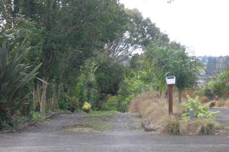 Photo of property in 109b Waimumu Road, Massey, Auckland, 0614