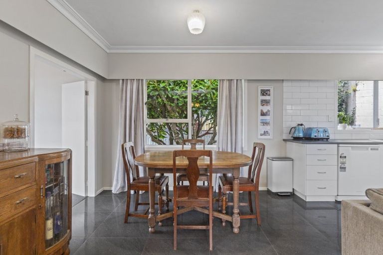 Photo of property in 3 Cardiff Street, Pukekohe, 2120