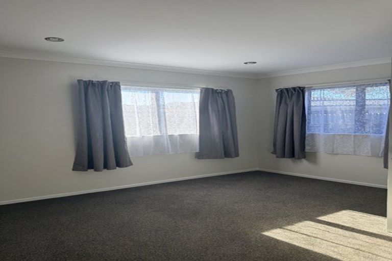 Photo of property in 12 Dolphin Street, Pakuranga, Auckland, 2010