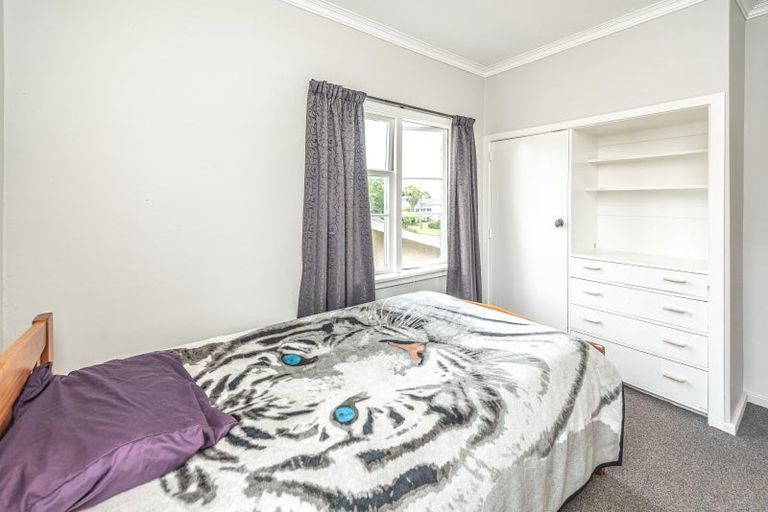 Photo of property in 16 Field Street, Aramoho, Whanganui, 4500