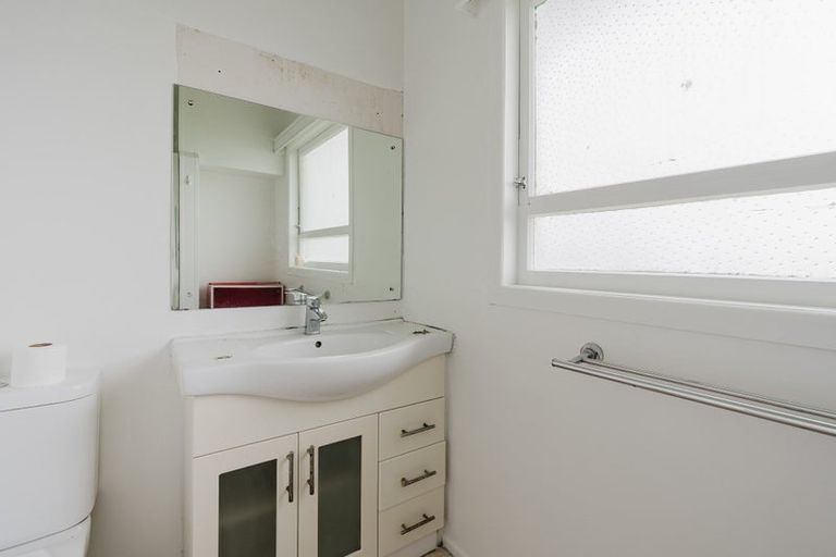 Photo of property in 27 Paterson Street, Frankton, Hamilton, 3204