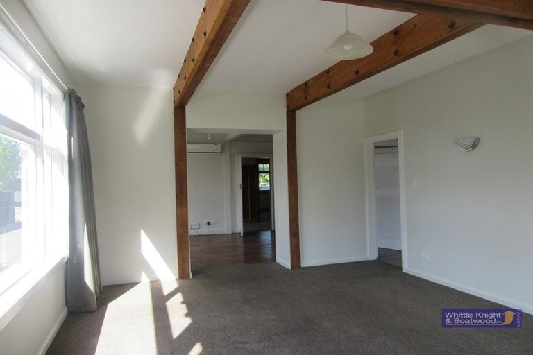 Photo of property in 23 Garreg Road, Fendalton, Christchurch, 8052