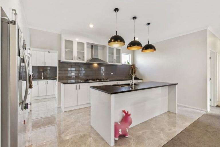 Photo of property in 14 Kirklee Lane, Pokeno, 2402