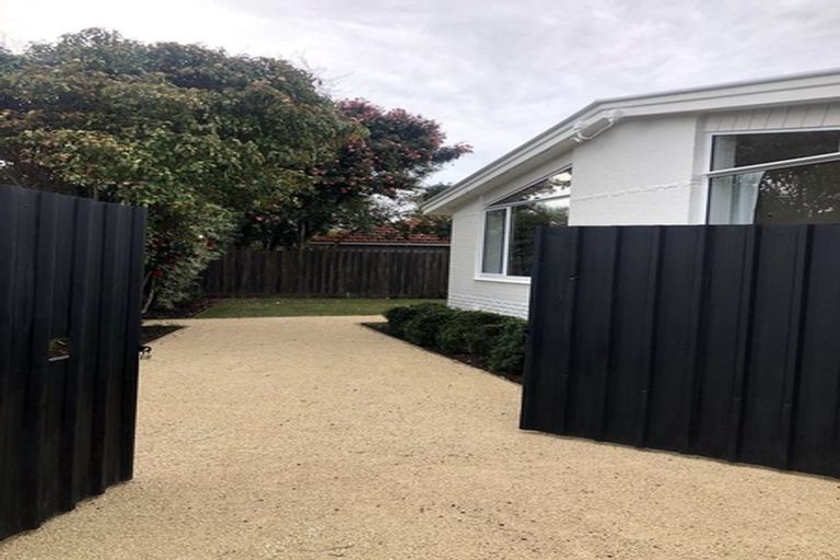 Photo of property in 1/28 Clyde Road, Upper Riccarton, Christchurch, 8041