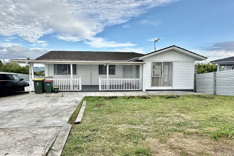 Photo of property in 57 Hyperion Drive, Randwick Park, Auckland, 2105