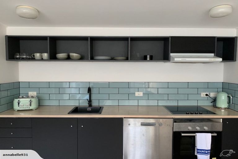 Photo of property in Hannahs Corner, 6/8 Leeds Street, Te Aro, Wellington, 6011