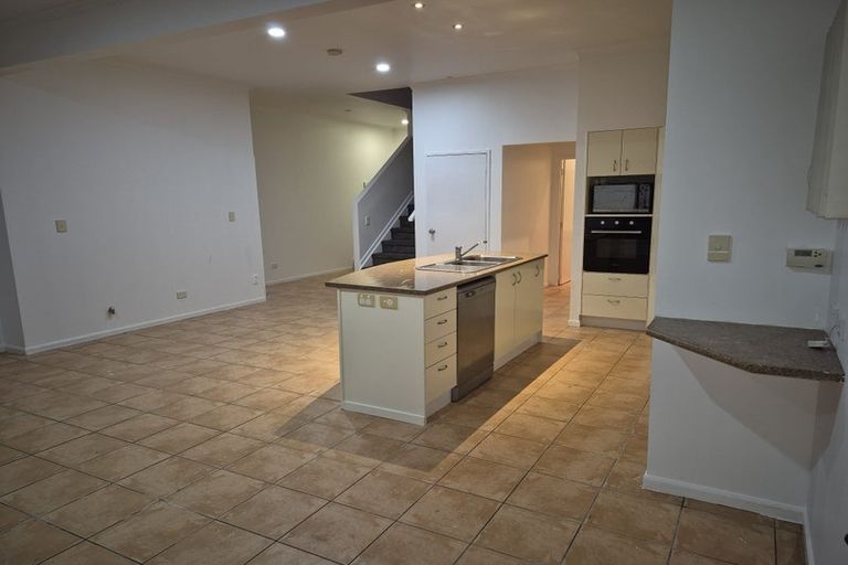 Photo of property in 17 Trimaran Drive, Gulf Harbour, Whangaparaoa, 0930