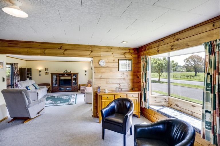 Photo of property in 65 Wharerangi Road, Greenmeadows, Napier, 4112