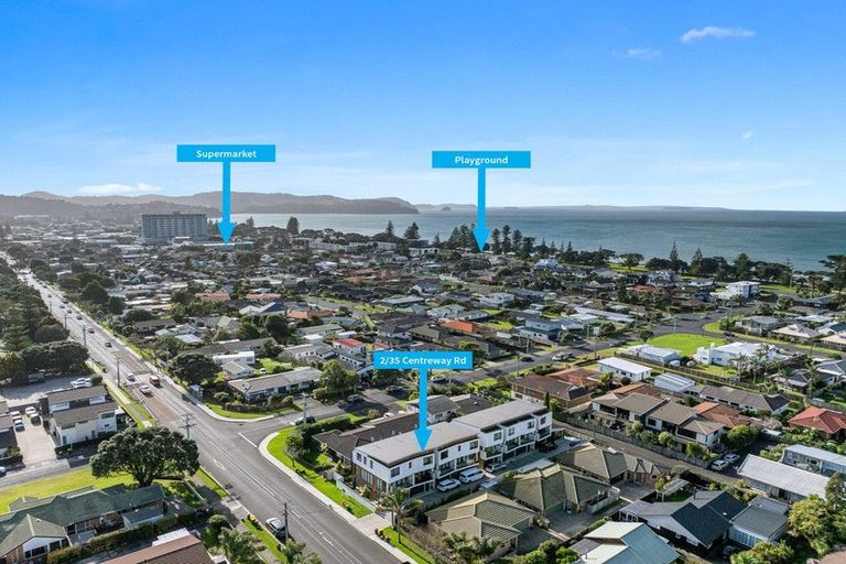 Photo of property in 2/35 Centreway Road, Orewa, 0931