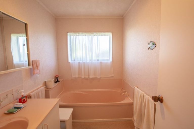 Photo of property in 12b Darraghs Road, Brookfield, Tauranga, 3110