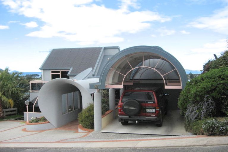 Photo of property in 19 Pine Grove, Tairua, 3508