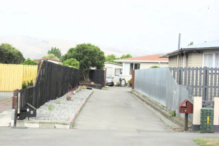 Photo of property in 16 Bayswater Crescent, Bromley, Christchurch, 8062