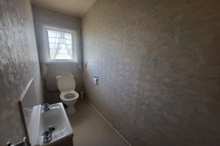 Photo of property in 5 Elizabeth Place, Mairangi Bay, Auckland, 0630