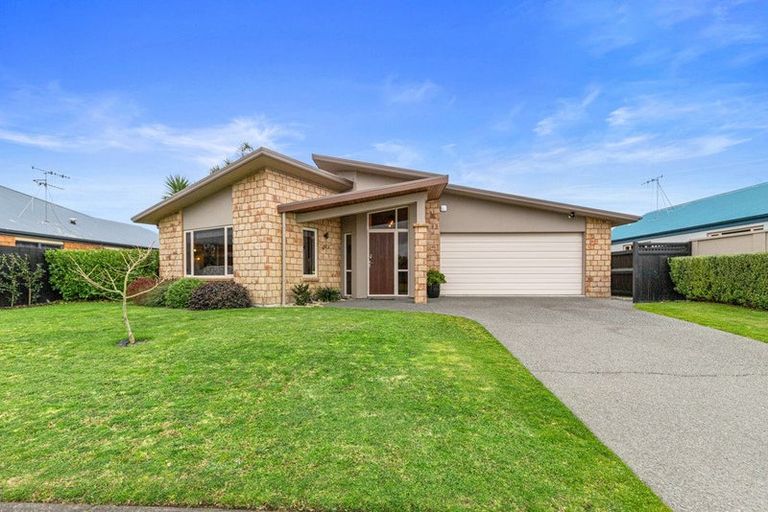 Photo of property in 4 Innswood Place, Rototuna North, Hamilton, 3210