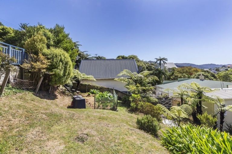 Photo of property in 120 Campbell Street, Karori, Wellington, 6012