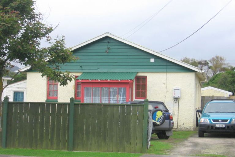 Photo of property in 85 Randwick Crescent, Moera, Lower Hutt, 5010
