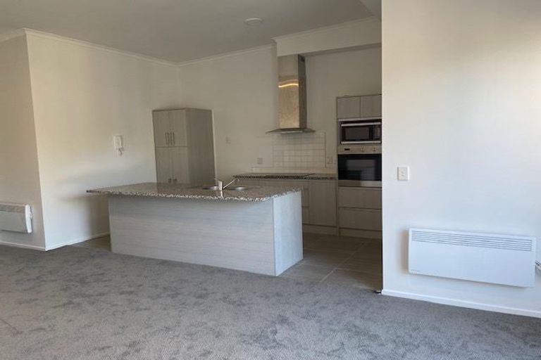 Photo of property in 17/11 Carlos Drive, Flat Bush, Auckland, 2016