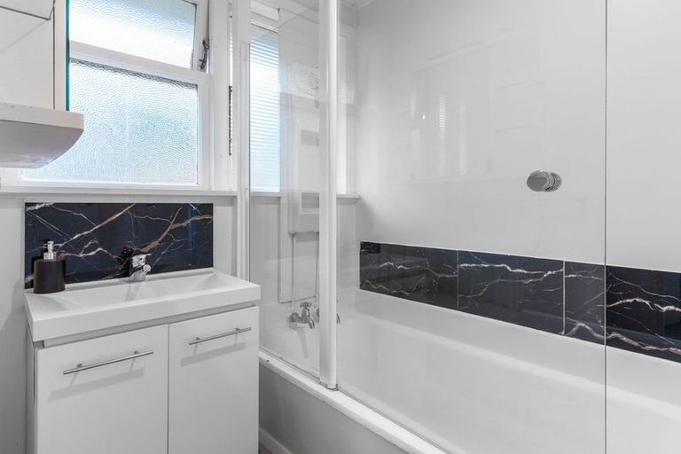 Photo of property in 36 Cockerell Street, Brockville, Dunedin, 9011