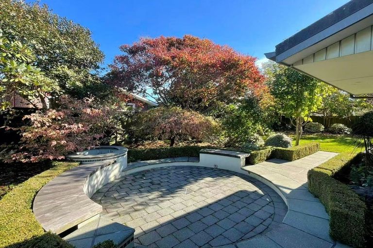 Photo of property in 11a Rutherglen Avenue, Ilam, Christchurch, 8041
