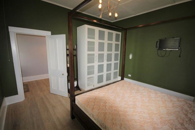 Photo of property in 157 Ravensbourne Road, Ravensbourne, Dunedin, 9022