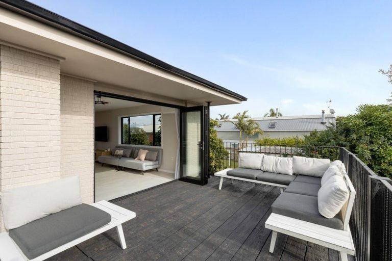 Photo of property in 103b Simpson Road, Papamoa Beach, Papamoa, 3118