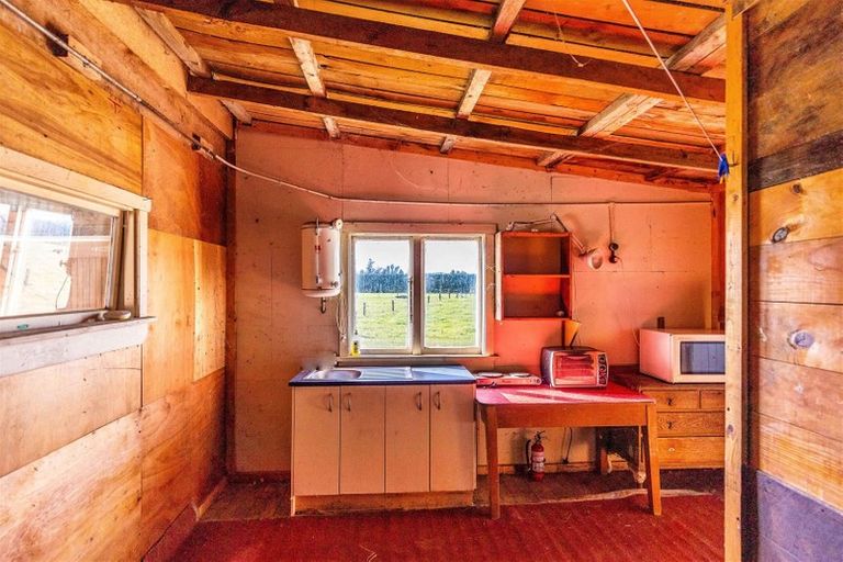 Photo of property in 139 Grays Road, Amberley, 7481