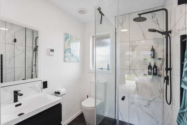 Photo of property in 1 Flaxgrove Place, Parklands, Christchurch, 8083