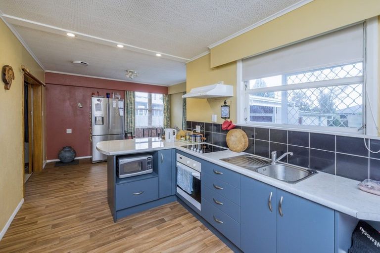 Photo of property in 4 Kings Drive, Levin, 5510