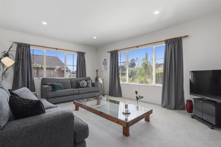 Photo of property in 7 Richfield Crescent, Westgate, Auckland, 0614