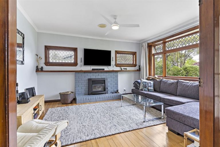 Photo of property in 6 Terrace End, Lansdowne, Masterton, 5810