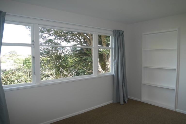 Photo of property in 74 Matai Road, Raumati South, Paraparaumu, 5032
