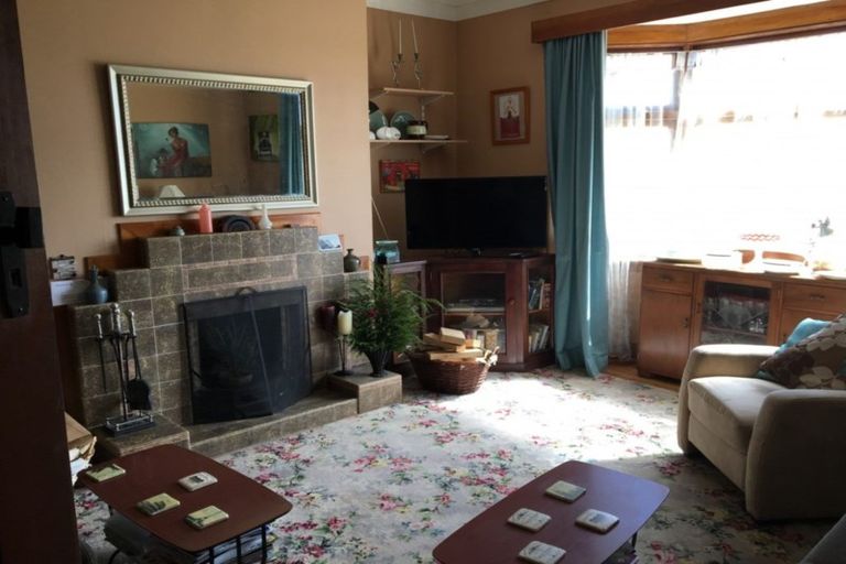 Photo of property in 17 White Road, Omakau, 9376