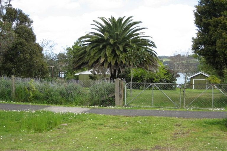 Photo of property in 23 Waimarie Road, Whenuapai, Auckland, 0618