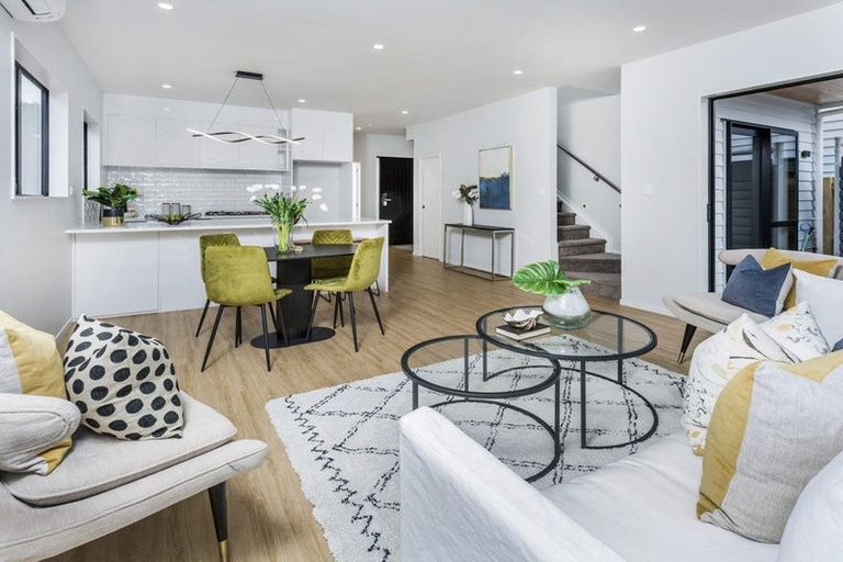 Photo of property in 76b Bond Crescent, Forrest Hill, Auckland, 0620