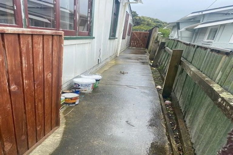 Photo of property in 16 Bolton Street, Petone, Lower Hutt, 5012