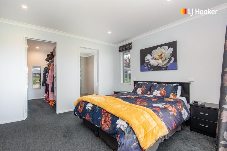 Photo of property in 16 Ayrshire Drive, Mosgiel, 9024