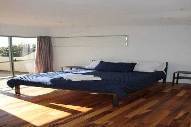 Photo of property in 20 Greenridge Court, Glenfield, Auckland, 0629
