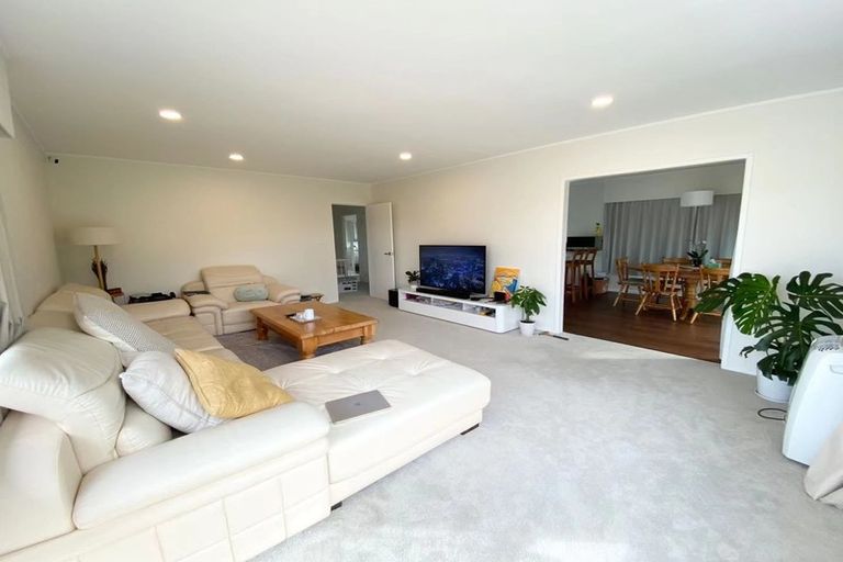 Photo of property in 123 Eban Avenue, Hillcrest, Auckland, 0627