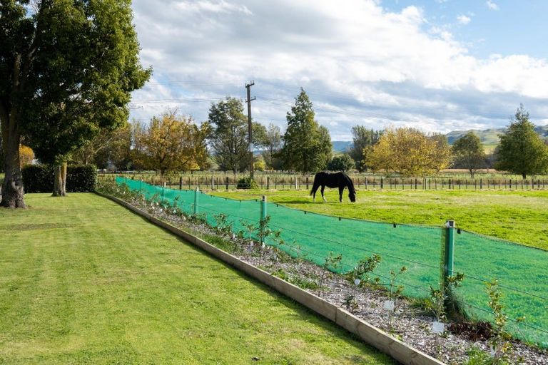 Photo of property in 25 Malcolm Road, Poukawa, Hastings, 4178