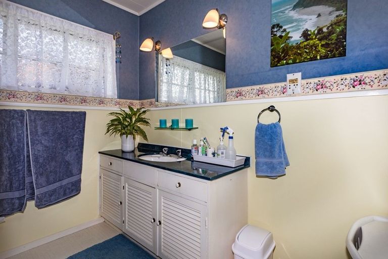 Photo of property in 103 Logan Place, Thames, 3500