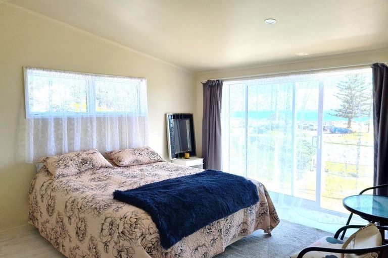 Photo of property in 4 Stratford Drive, Cable Bay, 0420