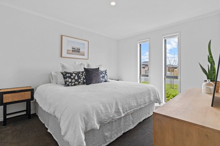 Photo of property in 11 Eastbank Drive, Katikati, 3129