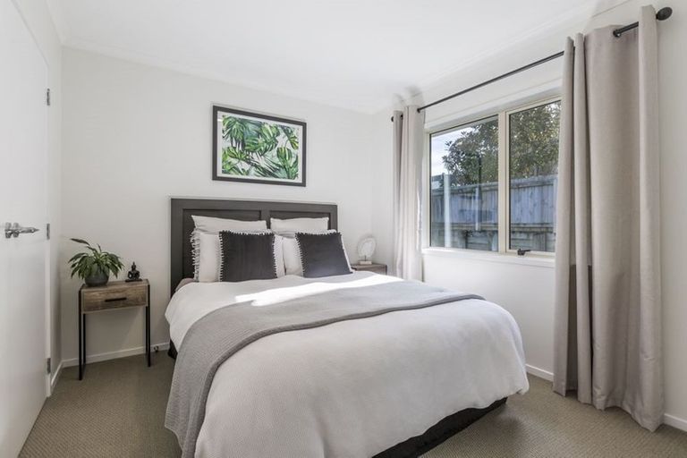 Photo of property in 21b Bonita Avenue, Stanmore Bay, Whangaparaoa, 0932