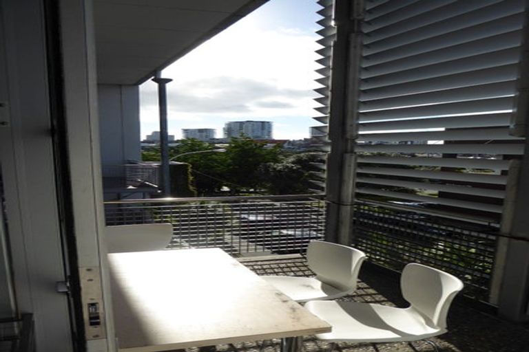 Photo of property in 25 Dacre Street, Linwood, Christchurch, 8062