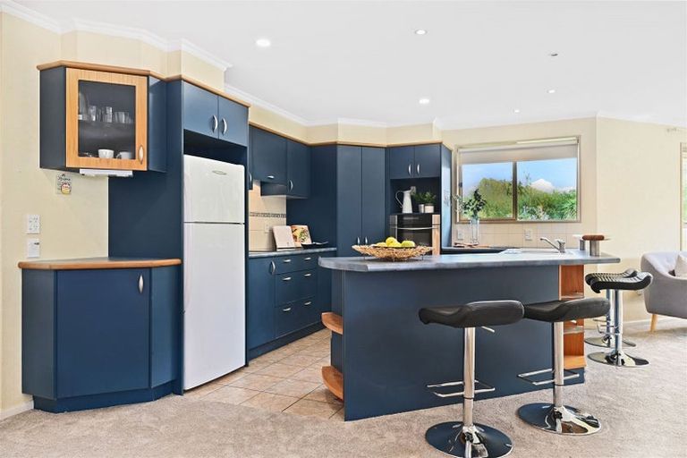 Photo of property in 18 Langley Place, Belfast, Christchurch, 8051